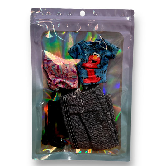 Barbie Clothes & Accessories in Zippered Mylar Bag