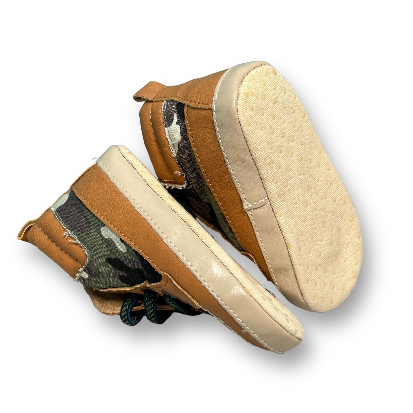 Old Navy Baby Boy Shoes Size 12-18 Months Brown and Camo Slip On Booties