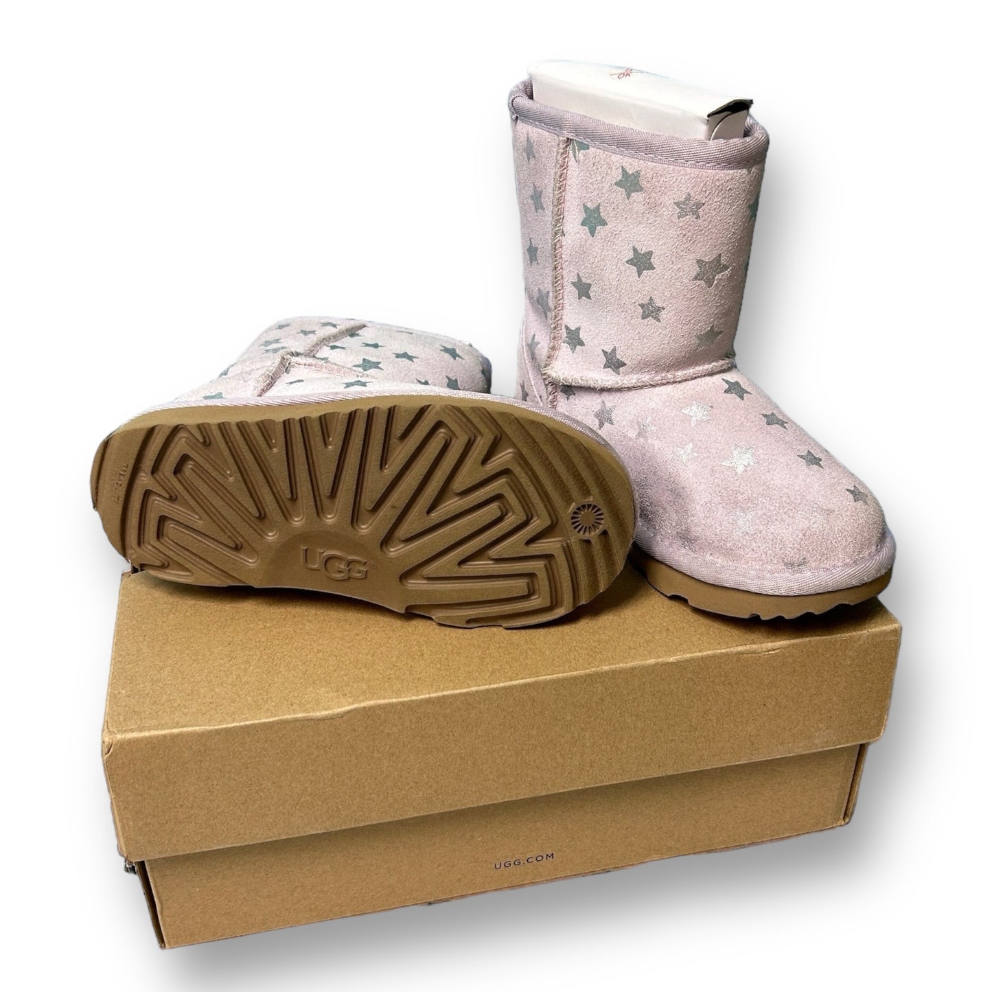 Girls UGG Boots Size 10 Classic II Short Stars Sheepskin Boots