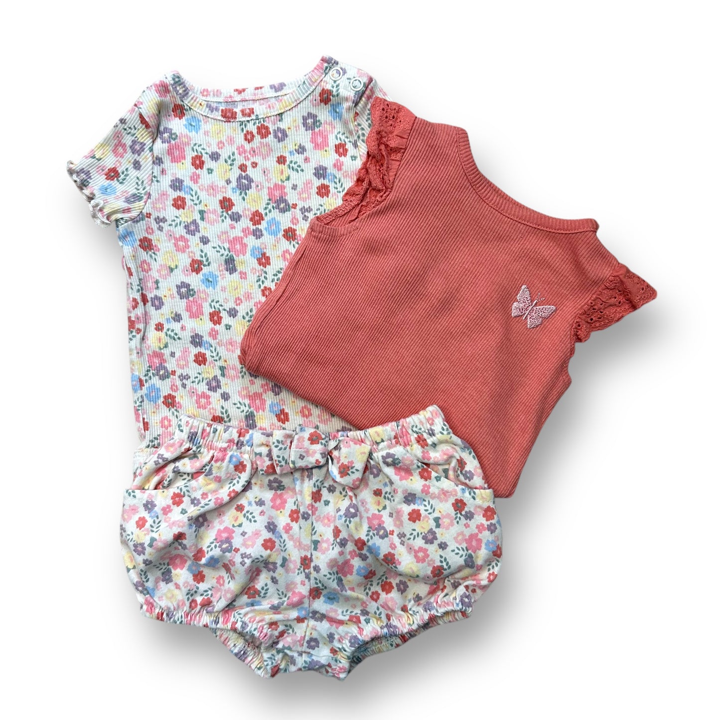 Baby Girl Size 6-9 Months Outfit Peach Floral Print 3-Pc Mix and Match Shorts Set