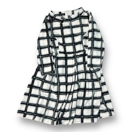 Asos Size 8 long Sleeve Plaid Maternity Dress