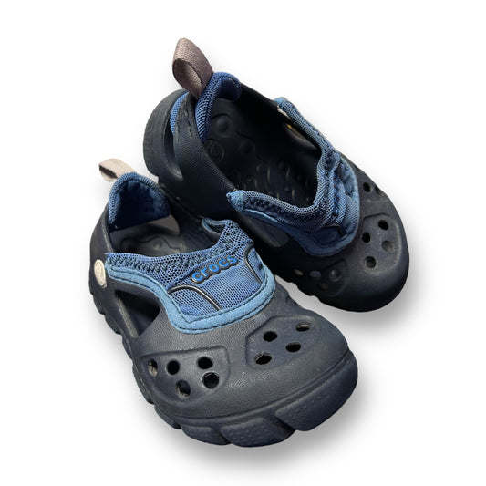 Toddler Boy Size 5/6 Navy Water Play Slide-On Crocs