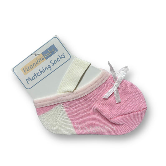 NEW! Vitamins Baby Girls Size 3-9 Months Pink & White Socks
