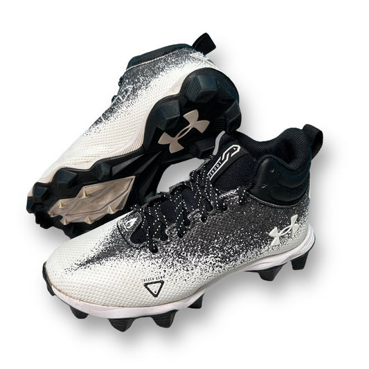 Under Armour Youth Boy Size 1.5 Spotlight Franchise RM 2.0 B&W Football Cleats