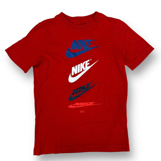 Boys Nike Size 10/12 YMD Red Logo Short Sleeve Shirt