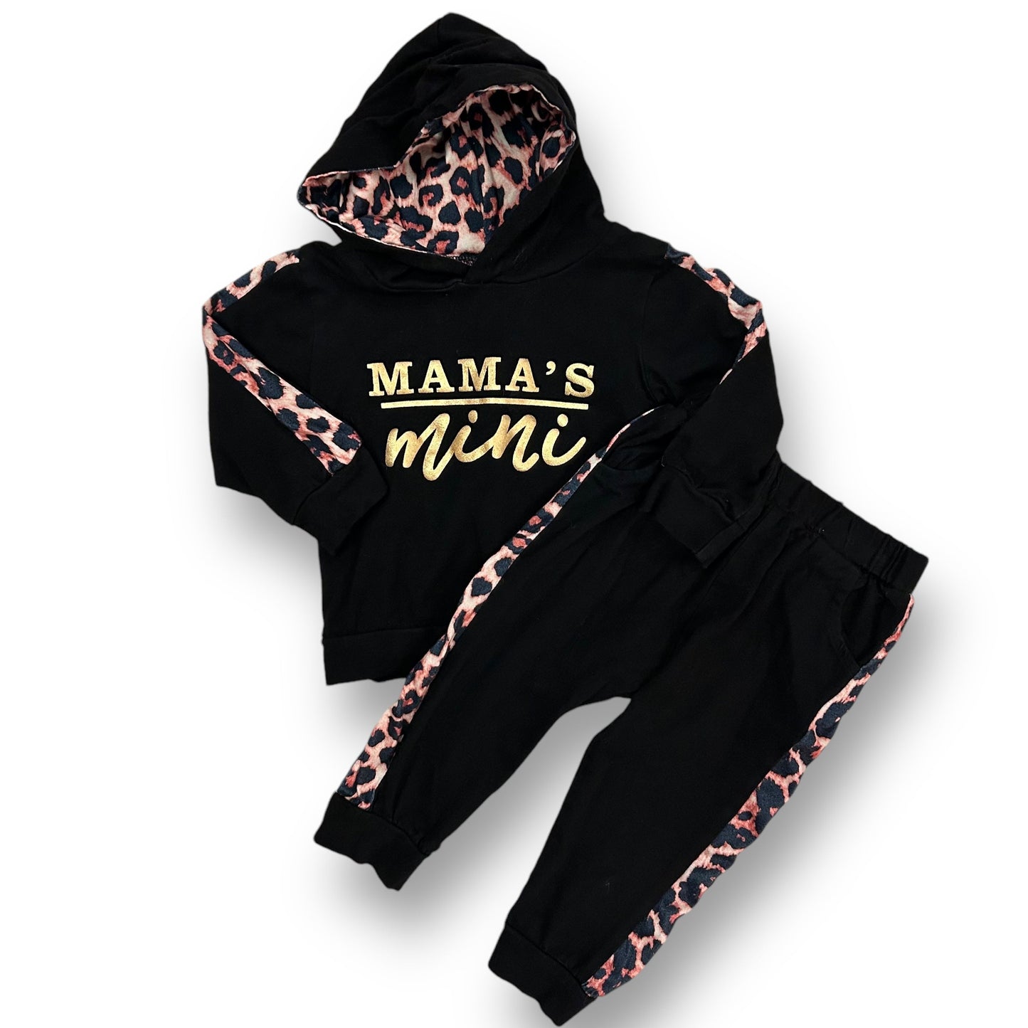 A black animal print 2-piece outfit for girls, with 'Mama's Mini' text on the jacket and a leopard print pattern on the pants.