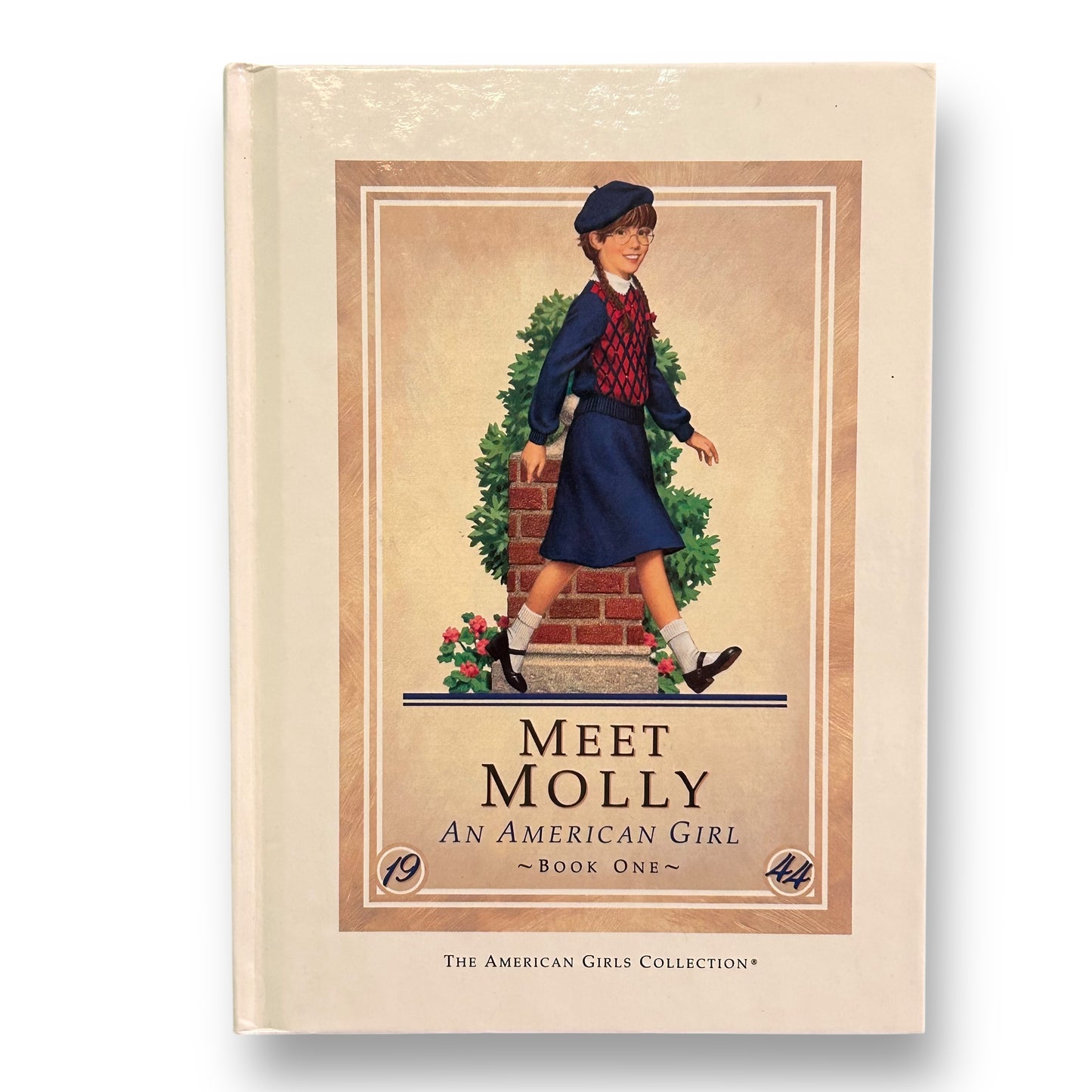 Meet Molly: An American Girl Hardback Book #1