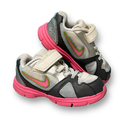 Nike Toddler Girl Size 9 Gray & Pink No-Tie Easy On Sneakers