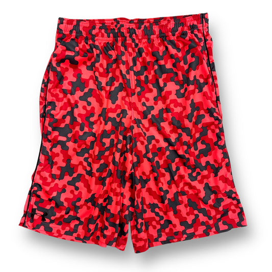 Boys Under Armour Size 12/14 YLG  Loose Fit Athletic Shorts