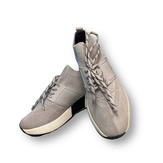 Urban Sport Womens Size 6 Gray Platform Wedge Comfort Sneakers