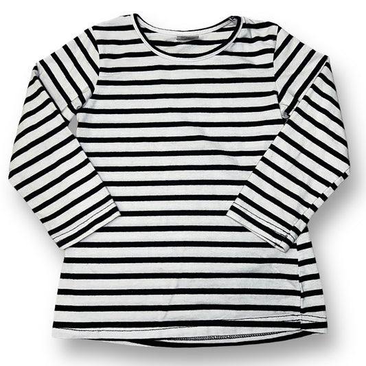 Girls Size 5/6 B&W Striped Loose Fit Long Sleeve Top