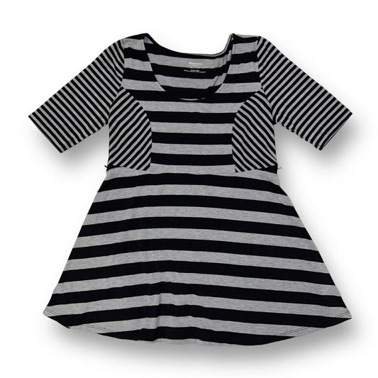 Motherhood Size S Gray/Black Striped Everyday Maternity Top