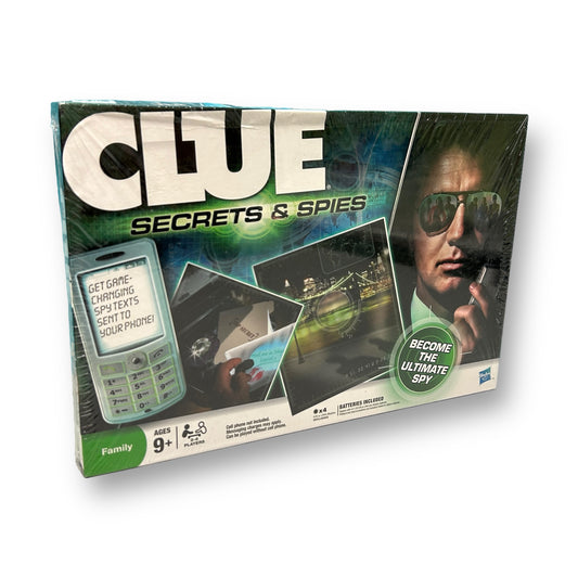 NEW! Hasbro Clue Secrets & Spies Board Game