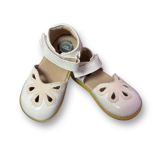 Livie & Luca Toddler Girl Size 7 White Comfy No-Buckle Dress Shoes