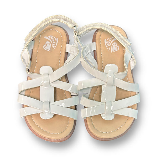 Children's Place Toddler Girl Size 8 White No-Buckle Sandals
