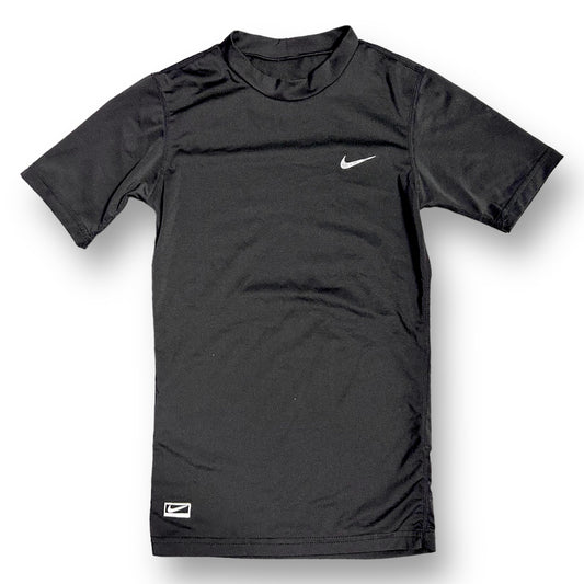 Boys Nike Size 14/16 Black Baselayer Performance Shirt